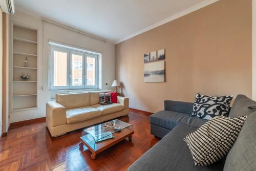 GuestHost - MM Cipro Elegant Apartment, Rome