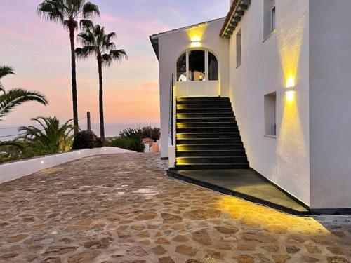 Bejárat, Casa Vida, your villa with panoramic sea views in Moraira. in Benimeit