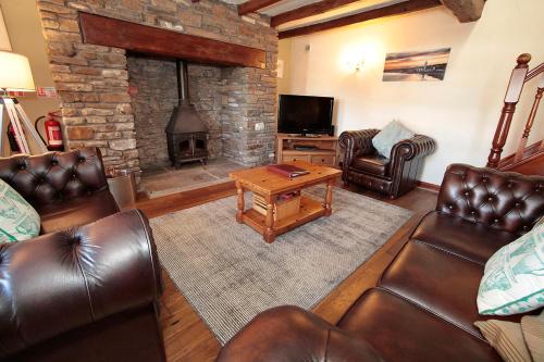 Cilhendre Holiday Cottages - The Old Cowshed