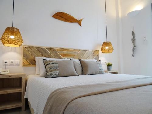 Paros Bay - main image