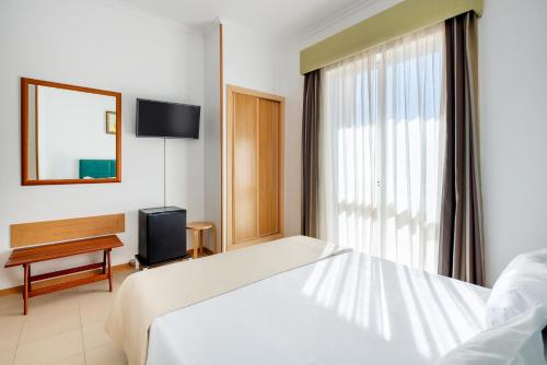 1 twin bed