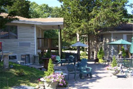 Létesítmények, Cedar Park Inn in North Stonington