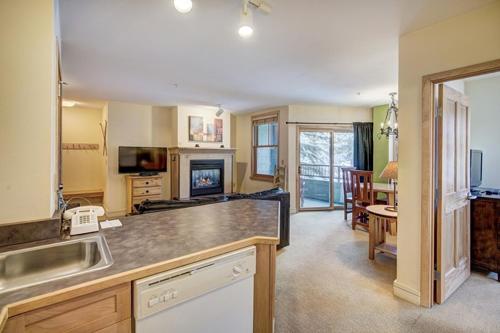 Silver Mill 8184 - 1Br-Walk to Slopes! Kids Ski Free! condo, Кистон (фото 11)