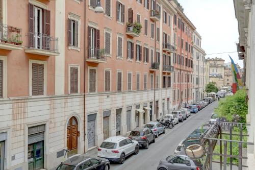 Charming Colosseum - image 4