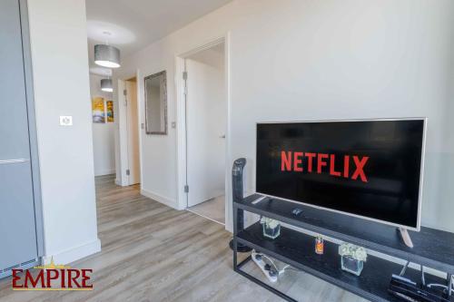 Stylish 2 Bed Apartment on Broad Street!, Birmingham (photo 8)
