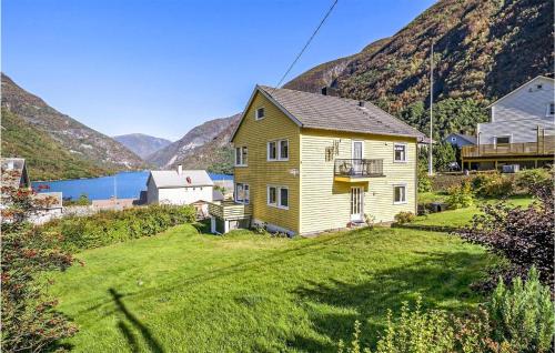 . Awesome Apartment In rdalstangen With House A Panoramic View