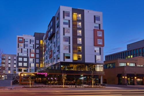 MOXY Denver Cherry Creek in Denver, USA