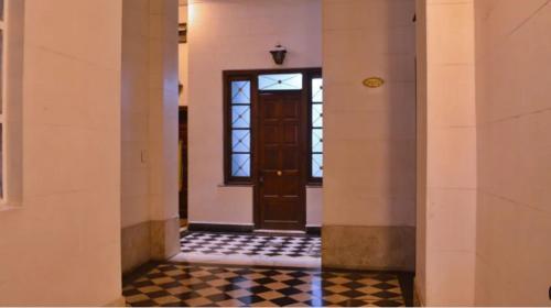 Silencioso con patio Recoleta Retiro