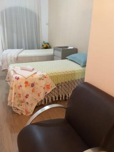 Kitnet espaçosa e bem localizada - Próximo ao lago e centro de eventos (Kitnet espacosa e bem localizada - Proximo ao lago e centro de eventos) in Cascavel