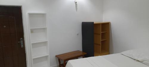 Studio NDOUR Castors in Grand Dakar