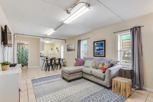 Budget Friendly Condo in the Heart of Gulf Shores!
