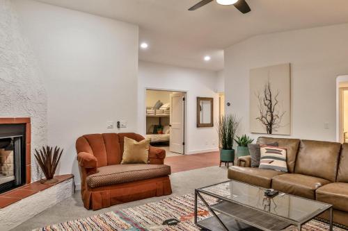 Pet Friendly - Amazing Yard - Heated Pool and Spa - Avenida Laredo - image 12