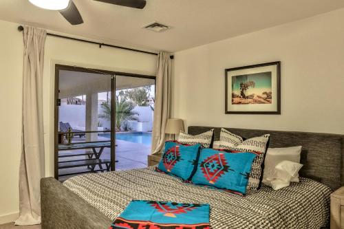 Pet Friendly - Amazing Yard - Heated Pool and Spa - Avenida Laredo - image 12