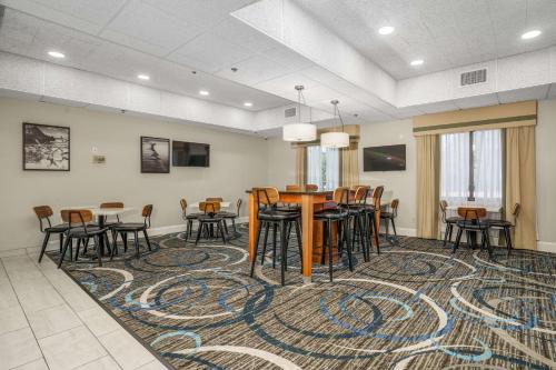 Best Western Plus Silvercreek Inn