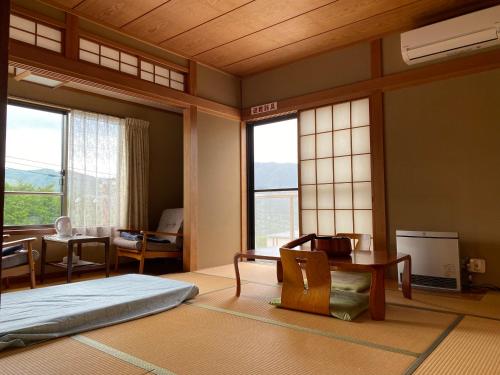 Gora Onsen Kinkaku 金閣莊 預約制免費個人湯屋 Private onsen free by Reservation