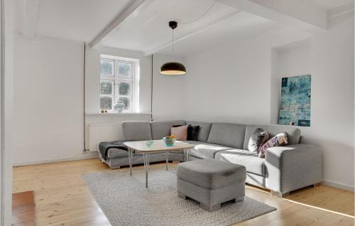  Stunning Home In Asnæs With Wifi in Asnæs