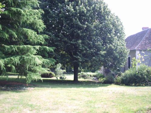 Gîte Saint-Hilaire-sur-Benaize, 3 pièces, 4 personnes - FR-1-591-106