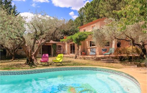 Stunning Home In Generarguese With Private Swimming Pool, Can Be Inside Or Outside - Location saisonnière - Générargues