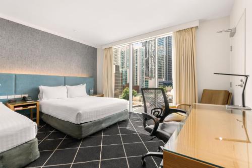 Holiday Inn Darling Harbour - image 11