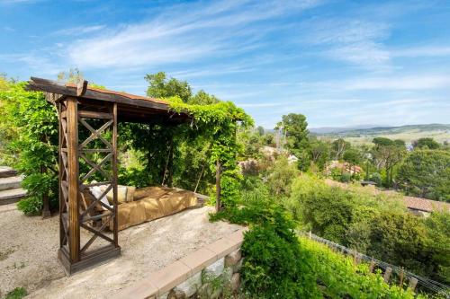 Peppertree Canyon: a Luxury Urban Winery Estate