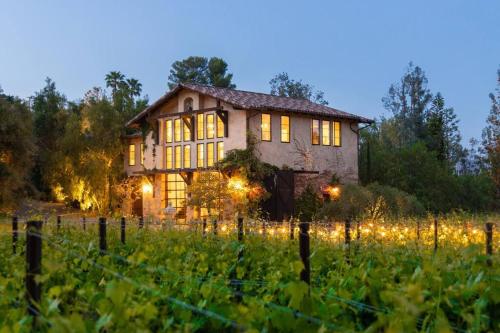 Peppertree Canyon: a Luxury Urban Winery Estate