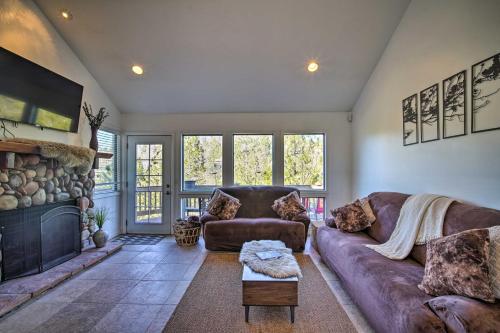 Pet-Friendly Lake Arrowhead Home! in Lake Arrowhead, USA