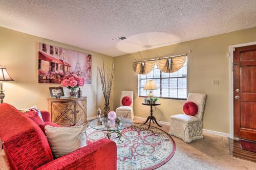 Family Home Near Panola Mountain State Park!