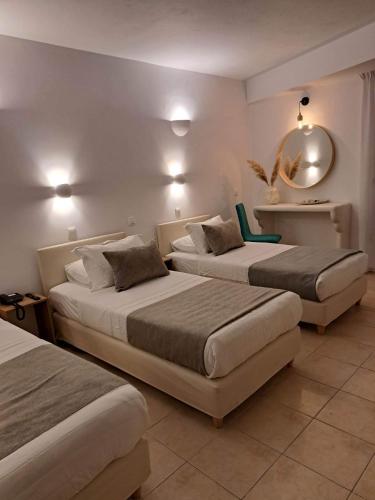 Amerisa Suites - image 10