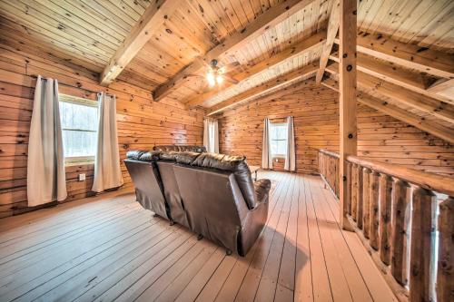 Panama Cabin on 36 Acres w/ Hot Tub & Trails! in Jamestown West (NY)