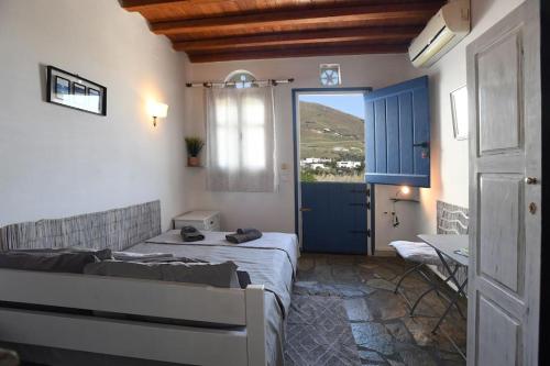 Lovely Studio Apartment For 2 Ppl In Tinos