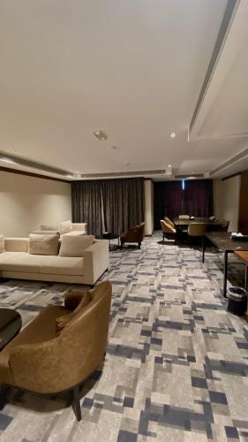 فندق رويال فيستا Royal Vista Hotel in Ibri