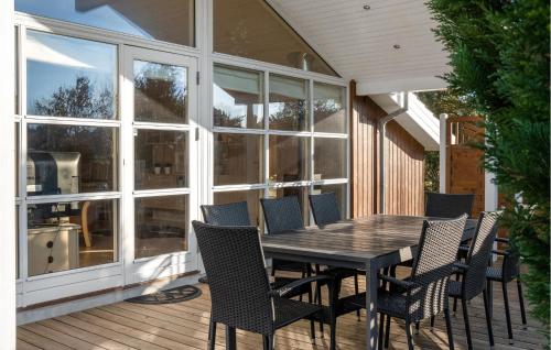  Stunning Home In Rødby With Sauna in Rødby