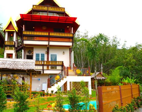 Villa Sukhothai @ Golden Pool Villas Villa Sukhothai @ Golden Pool Villas