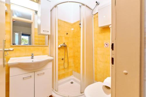 Apartments Vanda - image 2