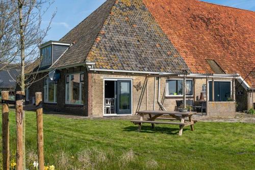  Akkerhorst boerderij Lollum in Friesland. in Lollum