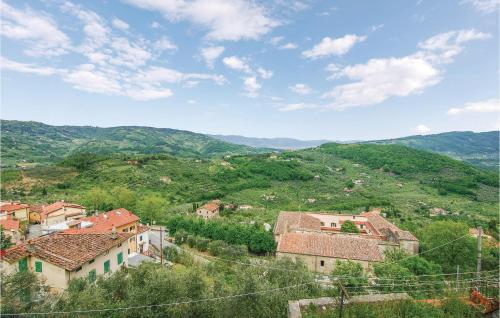 Lovely Home In Montecatini Alto With Kitchen