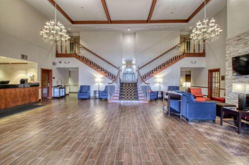 Comfort Suites Milwaukee Airport in Oak Creek, USA