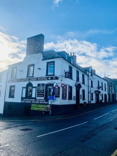 外部景觀, 紐卡斯爾阿姆斯酒店 (Newcastle Arms Hotel) in 科爾德斯特里姆