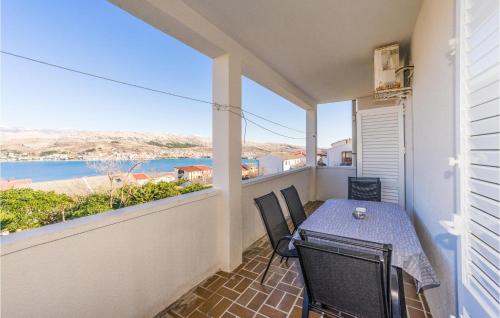 Awesome Apartment In Pag With Wifi