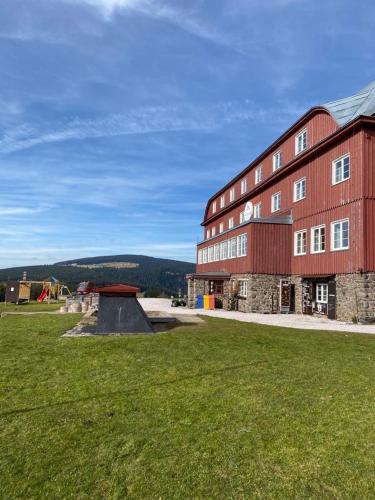 Vila 66 - Čistá v Krkonoších (Vila 66 - Cista v Krkonosich) in Cerny Dul