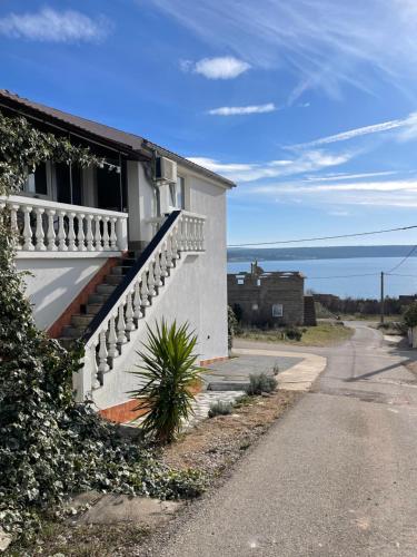  Apartments Frigan in 23243 Maslenica