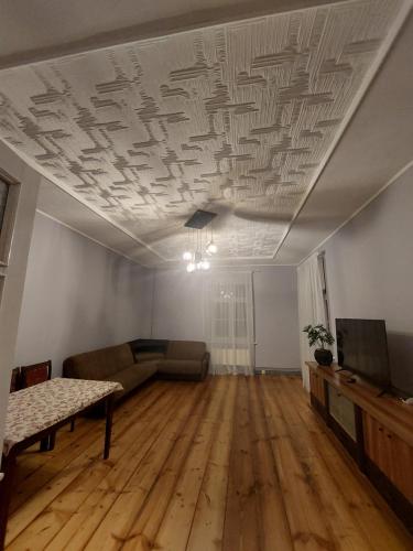 . Pils ielas apartamenti