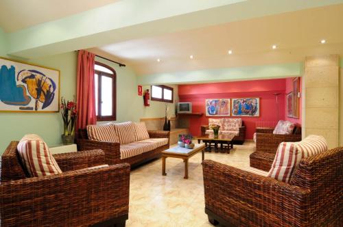 Hotel Balear - image 5