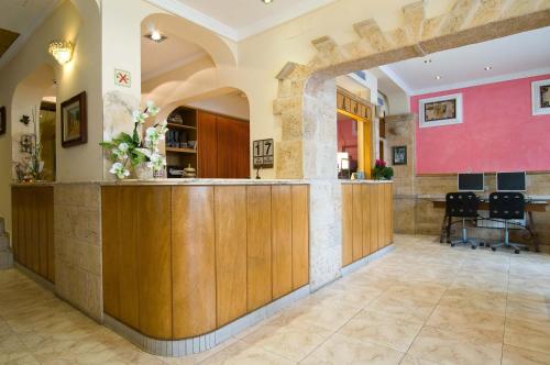 Hotel Balear - image 14
