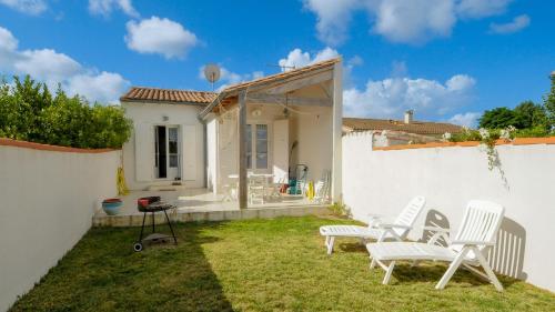 Maison récente, à proximité du port de La Flotte