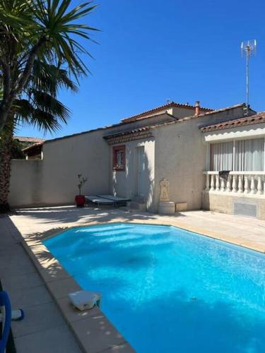 Maison avec piscine privée - Location saisonnière - Le Grau-du-Roi