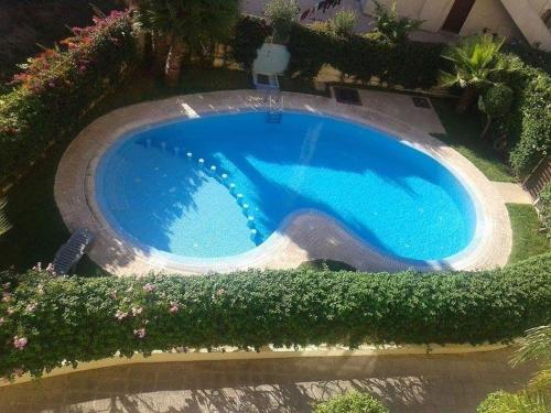 Beautiful 3 rooms apartment secured swimming pool