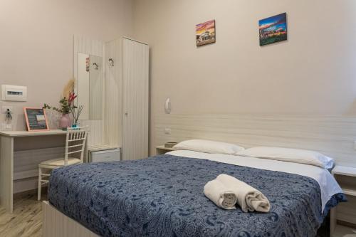 B&B alla Ferrovia, Neapel (Foto 7)