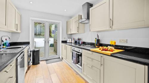 Kitchen, Cotswold Road North in Windmill Hill