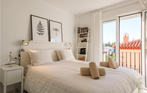 Stunning apartment in Nerja w/ Outdoor swimming pool WiFi and Outdoor swimming pool - image 6